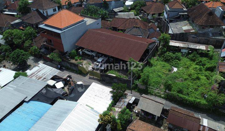 Gudang Terbuka Fasilitas Tempat Tinggal Di Jalan Kebo Iwa Utara 1