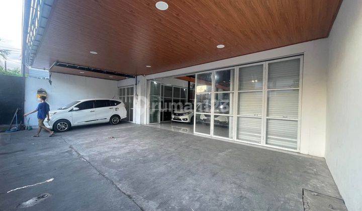 Car Showroom Business Space In Renon Jalan Tukad Barito Ready To Use