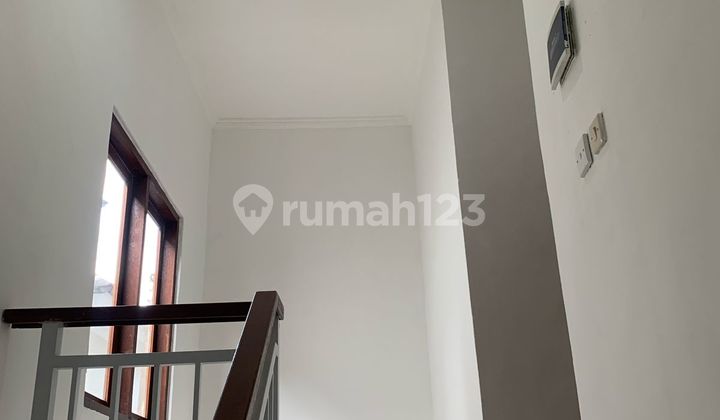RUMAH SEMI FURNISHED 3 KAMAR DI MENGWI 15 MENIT KE PANTAI MUNGGU 2