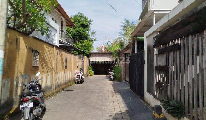 Rumah 3 Kamar Fully Furnished Private Pool View Sawah Dekat Sanur 2