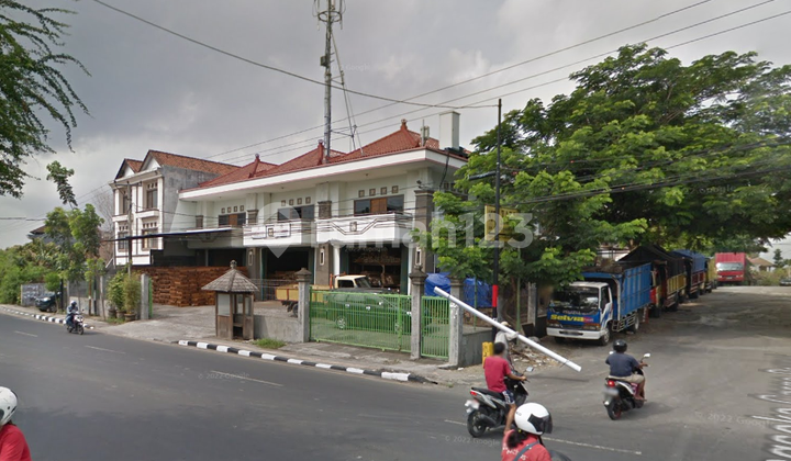 TANAH DAN BANGUNAN KOMERSIL DI JALAN CARGO PERMAI 2