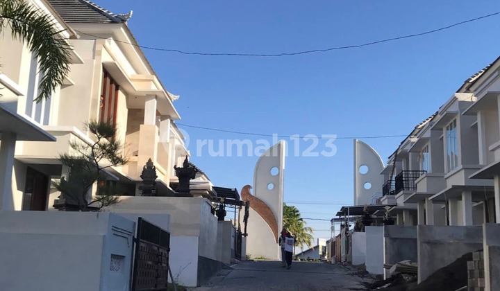 RUMAH SEMI FURNISHED 3 KAMAR DI MENGWI 15 MENIT KE PANTAI MUNGGU 1