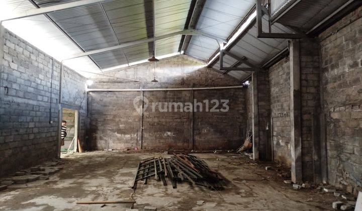 Gudang 6 Are Fasilitas Kantor Mess Dan Parkir Di Gatsu Barat