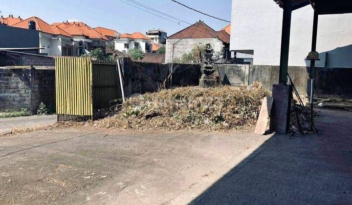 Gudang Terbuka Fasilitas Tempat Tinggal Di Jalan Kebo Iwa Utara 2