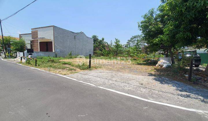 Peluang Terbatas! Tanah Hook 225 m² SHM di Pusat Ungaran 1