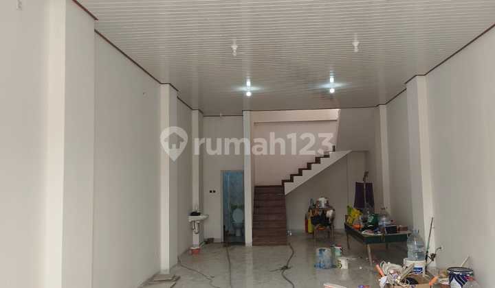Ruko Di Metland Puri 75.0 M² Unfurnished 3 1/2 Lantai 1