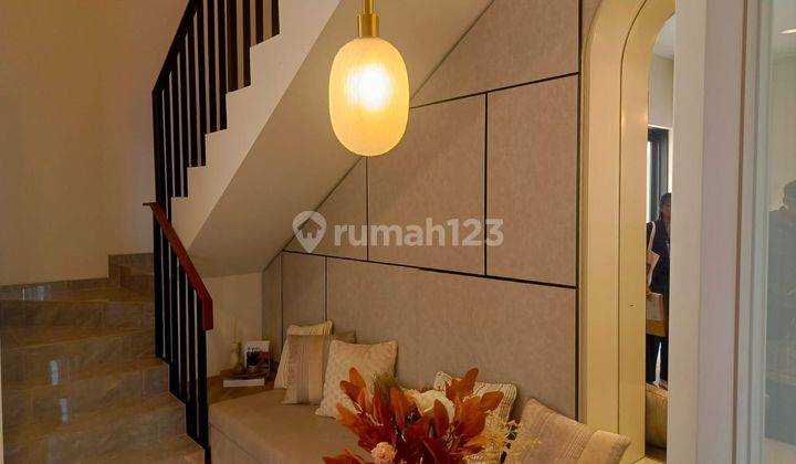 Rumah Baru Murah Bagus  Alam Sutera 2 Lantai  2