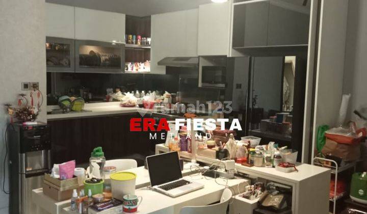 Rumah Interior Bagus Siap Huni Dua Setengah Lantai 2