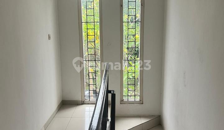 Large House in Metland Puri 3 Bedrooms