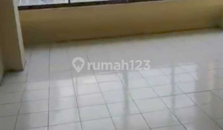 3 1/2 Story Shop House in Interkota Facing Outer Ring Road 2