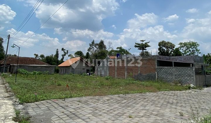 Shm Ready ! Cocok Untuk Hunian Nyaman Jakal Km 12 Shm Ready ! Cocok Untuk Hunian Nyaman Jakal Km 12