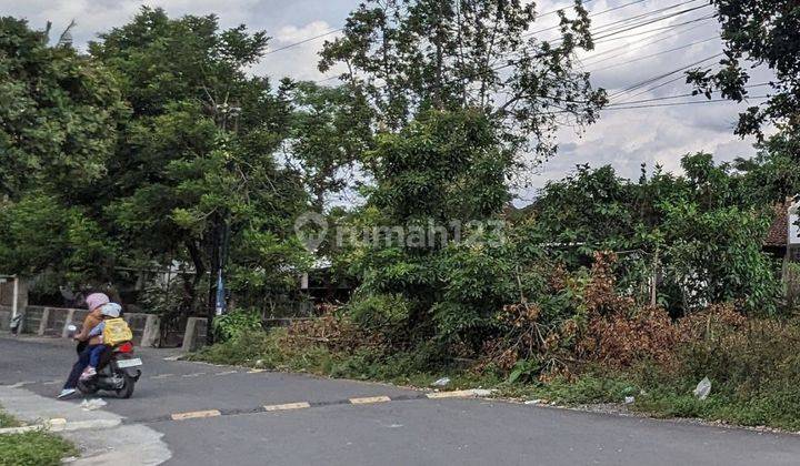 Hanya 5 Menit Candi Prambanan Jogja, Akses Jalan 5 Meter 1