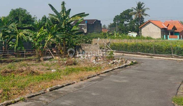 Dijual Tanah 100 Jt An, 8 Menit Sd Budi Mulia, Pekarangan 1