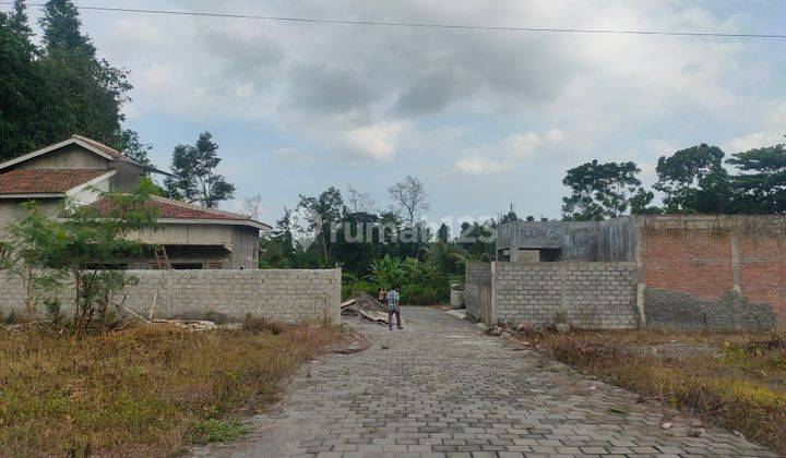 Tanah di Jl Besi Jangkang, Sleman SHM 137 M², Ajb Notaris 1