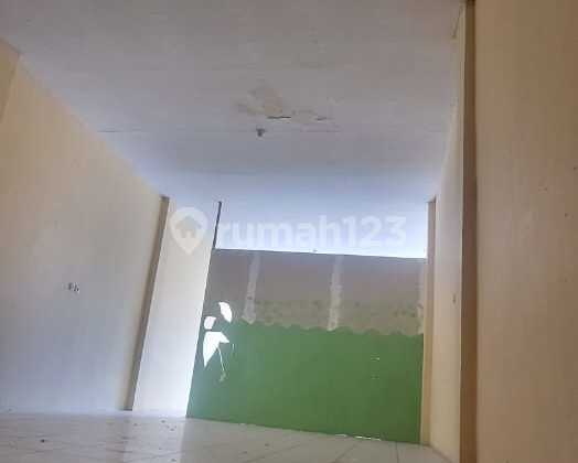 For Rent: Adjacent Shophouse on the Side of Petir Highway, Serang, Banten