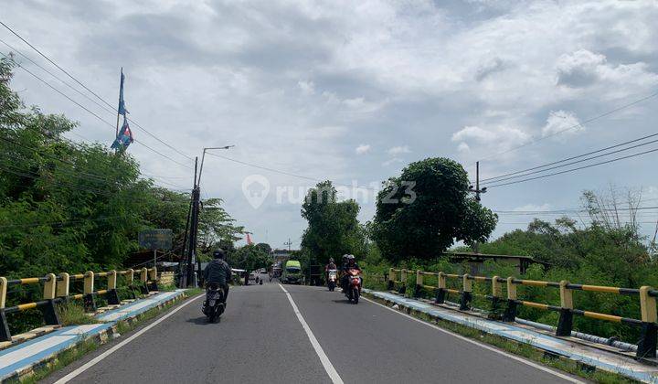 Barat Kantor Kecamatan Manguharjo Tanah Madiun Winongo 1