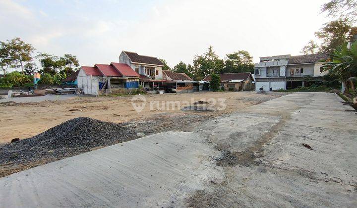 Utara Kampus Sanata Dharma Maguwo Jogja, SHM Bisa Cicil 2