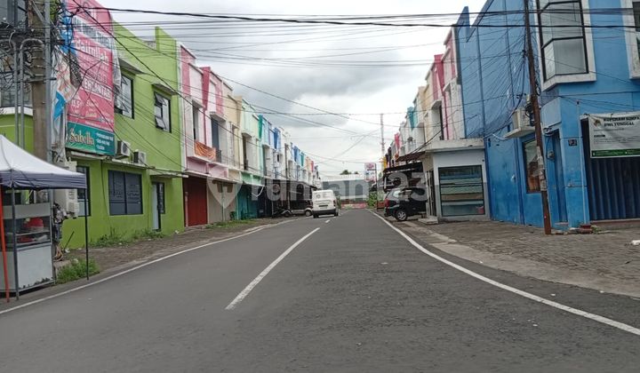 Only 200 Million! SHM Land in Serayu Madiun Near the Samsat Office. Only 200 Million! SHM Land in Serayu Madiun Near the Samsat Office.