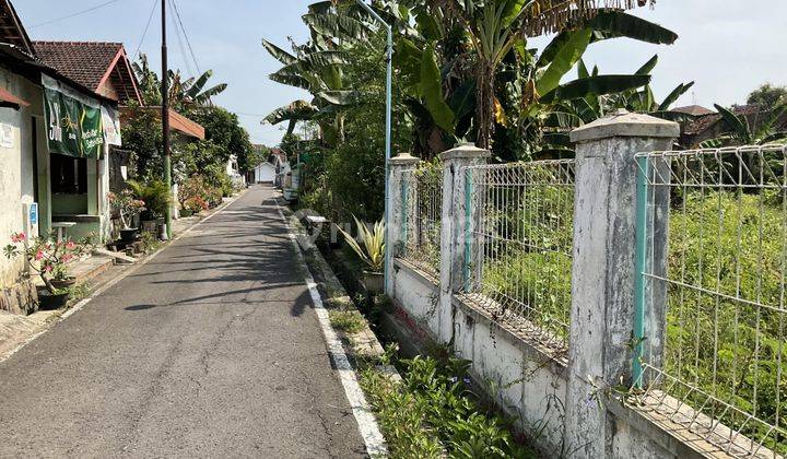 Tanah di Jalan Candi Boko, Madiun SHM 280 m² 1