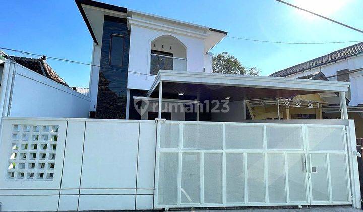 Rumah 2 Lantai Sd Model Maguwoharjo Wedomartani Sleman Yogyakarta 1