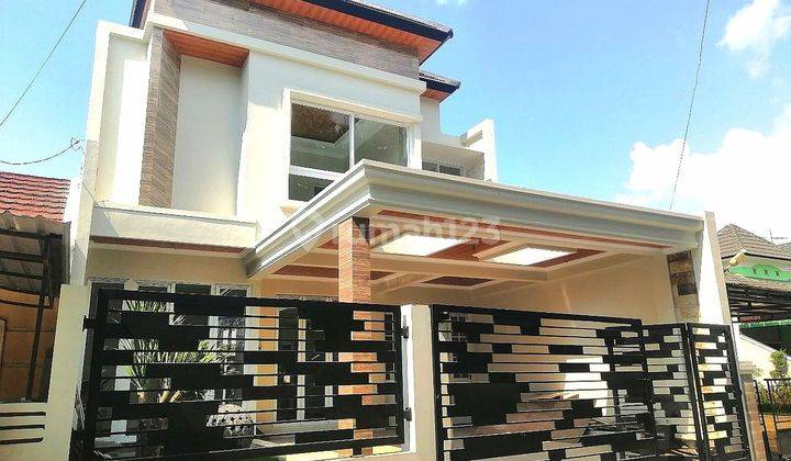 Rumah Mewah Kolam Renang Dijual Palagan Jogja Sleman Yogyakarta
 1