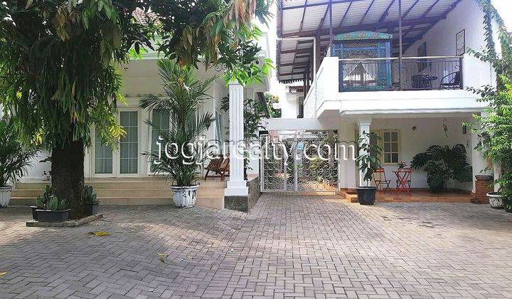 Rumah Mewah Furnished Dijual Dekat Kraton Jogja Pakualaman Yogyak 1