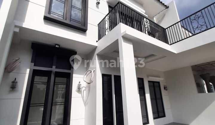 Two-Story New House in Chrysant Garden, BSD City