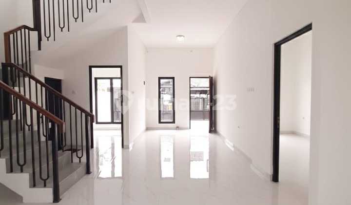 New 2-Story House Ready to Occupy in Kencana Loka Bsd 2