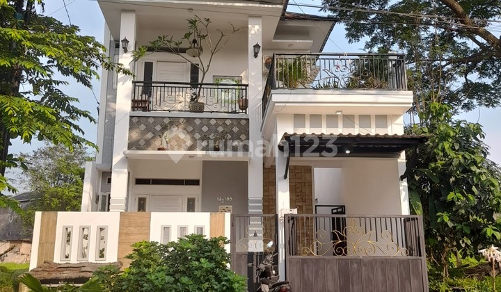 Rumah 2 Lantai Siap Huni Telaga Mediterania Citra Raya. Tangerang