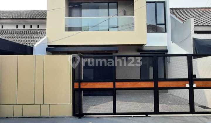 Brand New Modern House di Griya Loka BSD Brand New Modern House di Griya Loka BSD