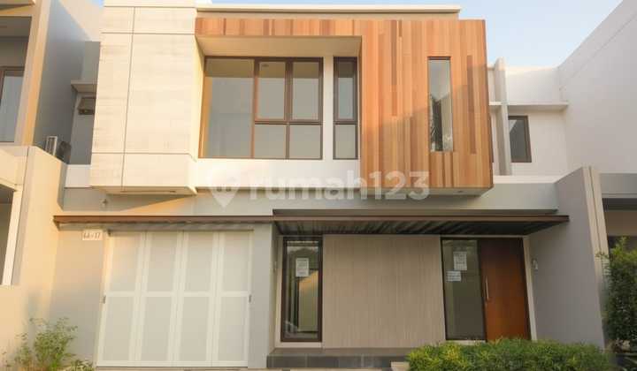 Rumah Mewah di Eminent Prestigia, BSD City