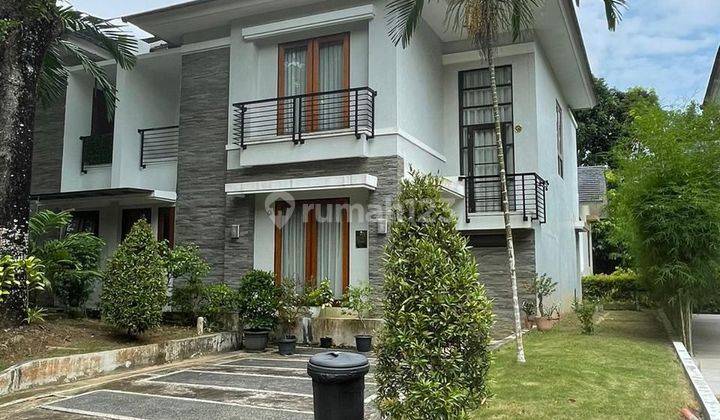 Disewa Rumah Mewah 2 Lantai Villa Panbil 1