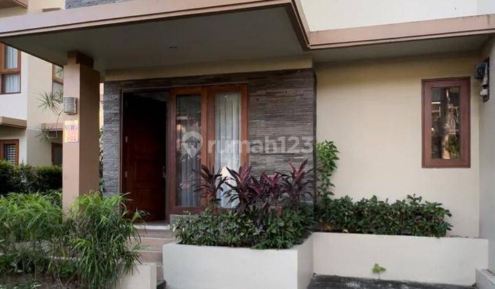 Disewakan Rumah Mewah 2 Lantai Villa Panbil Furnished 1