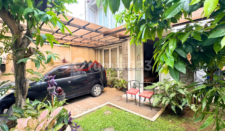 Good Location House in Complex Area Lebak Bulus South Jakarta