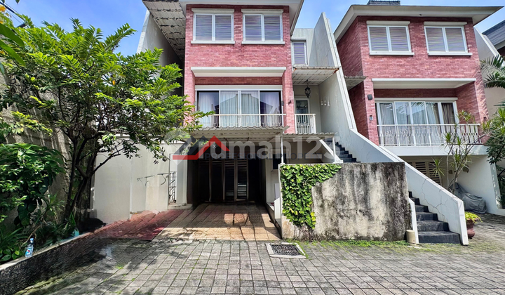 Rumah Bagus Siap Huni Dalam Townhouse Di Cilandak Jakarta Selatan