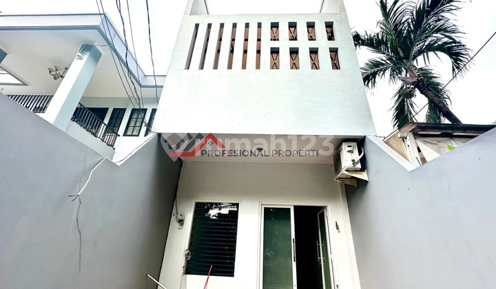 Rumah Sewa Cocok Untuk Kantor Di Kebayoran Baru Jakarta Selatan 2
