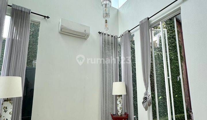 Rumah Modern Lokasi Premium 2