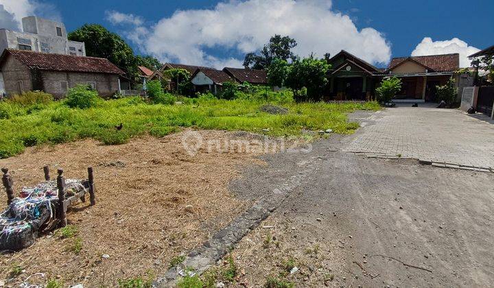 Tanah Samping Persih Jl.raya Jogja Solo Prambanan Jogja  1