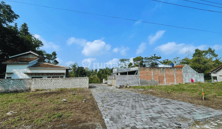 200m Jl.raya Besi Jangkang Tanah Ngemplak Jogja Siap Ajb  1