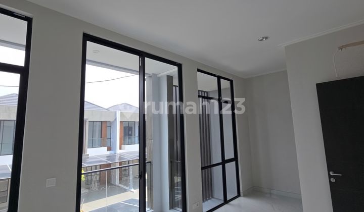 Disewakan Rumah Kuningan Village Pik2 Uk 6x15 2