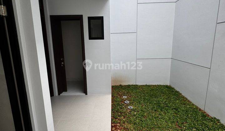 Disewakan Rumah Kuningan Village 6x15 Brand New 2