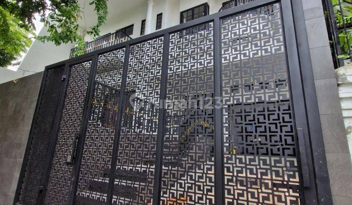 Dijual Rumah Baru Tomang Siap Huni 2