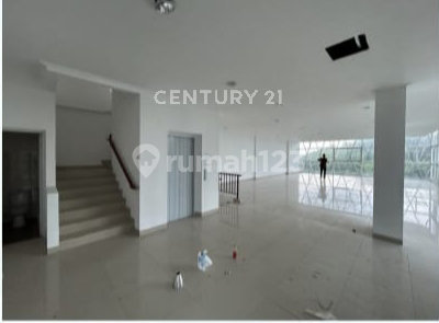 Premium Shophouse in the Independent City of Deltamas Cikarang Center 2