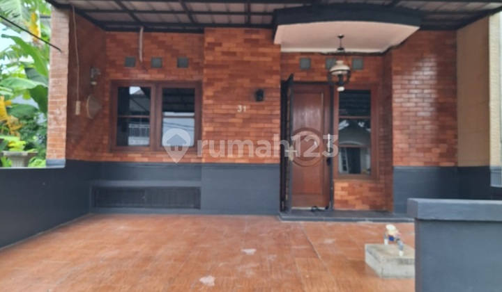 For Sale, Good Meadow Green House, Move-in Ready, Safe, Comfortable, Lippo Cikarang.