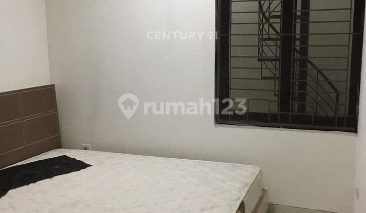 Rumah Dekat dengan Pusat Kuliner di Lippo Cikarang 2