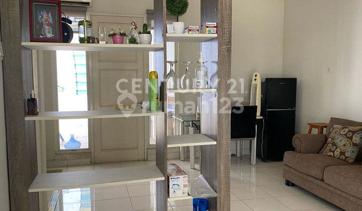 Dijual Rumah Di Florencia, Full Furnished, Lingkungan Nyaman Dijual Rumah Di Florencia, Full Furnished, Lingkungan Nyaman