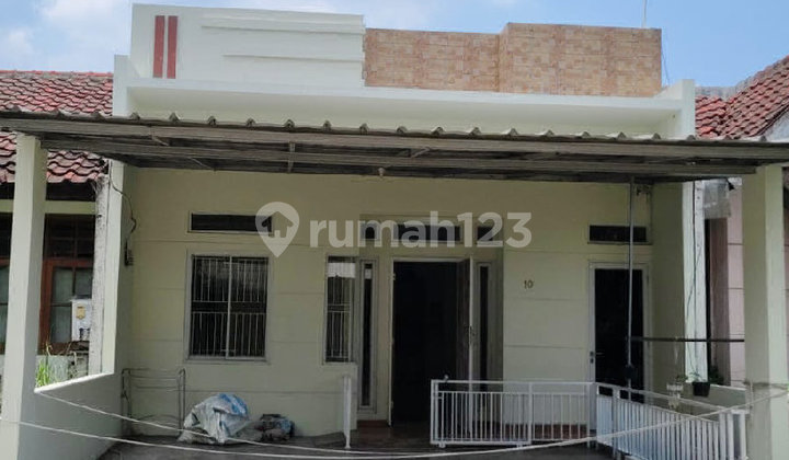Di Jual Rmh Bagus  Beverly Siap Huni Nyaman Lippo 