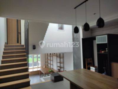 Dijual Villa Taman Dayu, Rosewood Hill Modern Kontemporer Baru Dibangun 2