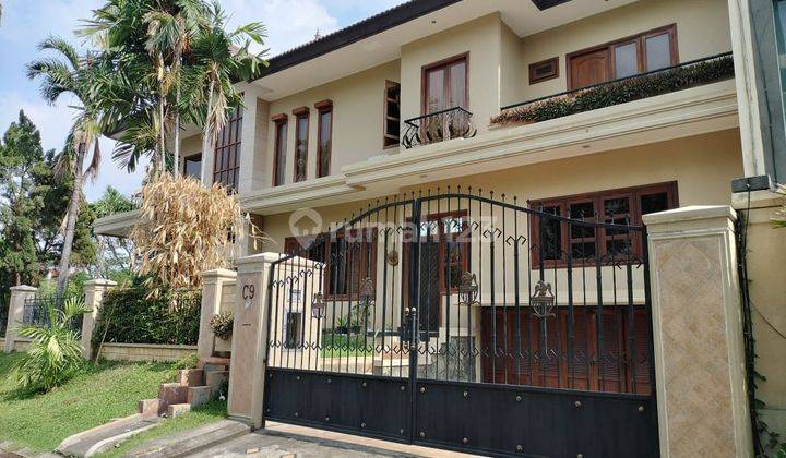 Dijual Rumah Premium Hook Full Furnished Graha Family  2