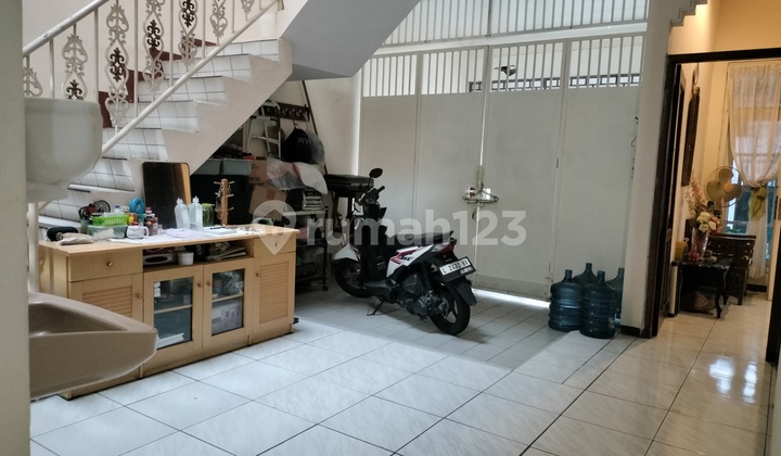 Dijual Rumah Terawat Ngagel Tama Siap Huni
